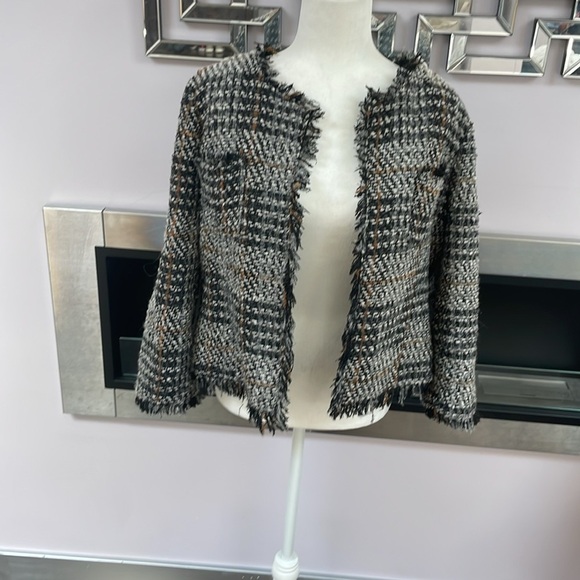 Cynthia Rowley Jackets & Blazers - ♡Cynthia Rowley Blazer Jacket  Size XL Multicolor Woven Fringed Edges